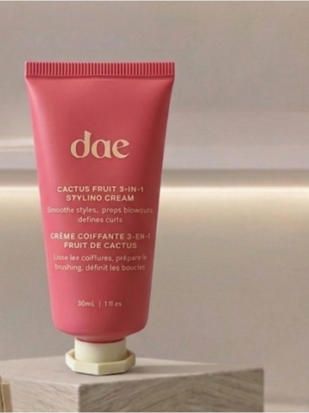 NEW dae Cactus Fruit 3-in-1 Styling Cream — Rose Pink